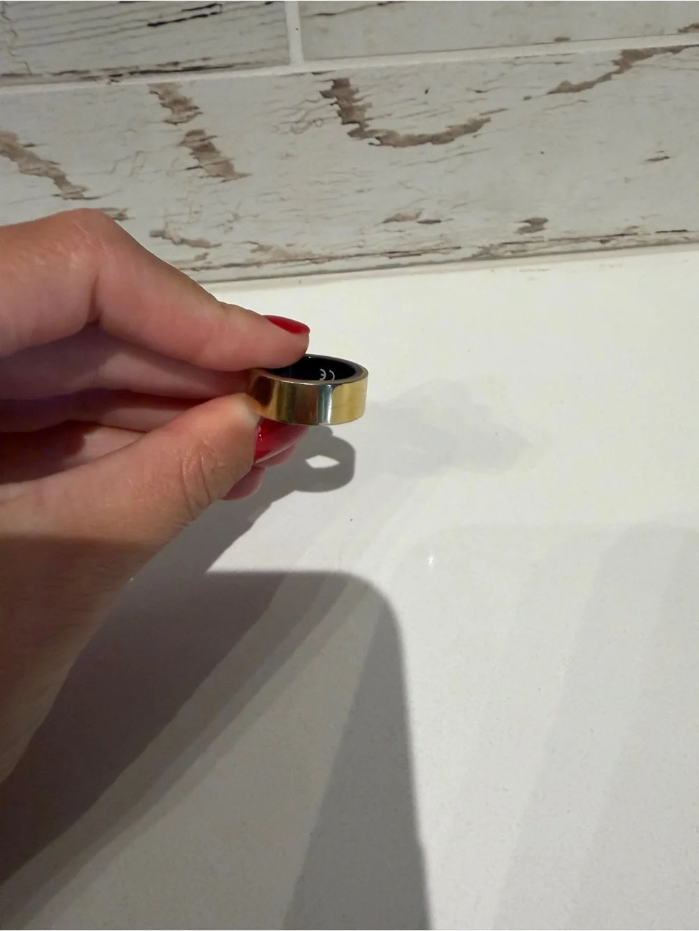 Ultrahuman Ring AIR Smart Ring, Bionic Gold, Size 7 with charger